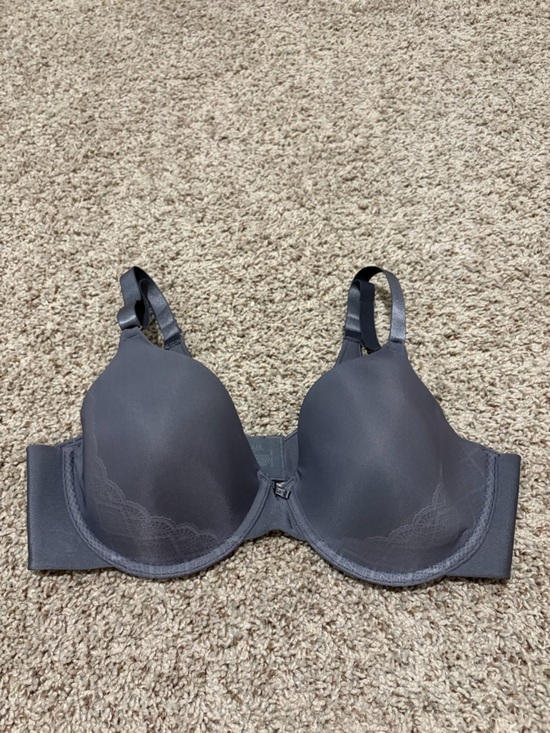 Vanity Fair Other - Vanity Fair Smooth Molded Bra in Charcoal